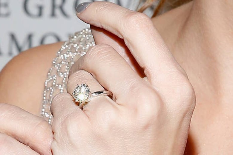 Lab-Grown Diamonds in Arlington